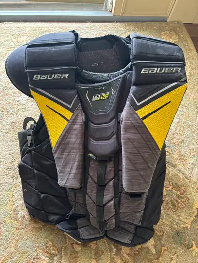 Bauer chest protector, View more
