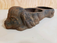 Antique Victorian era cast iron dog dish holder.