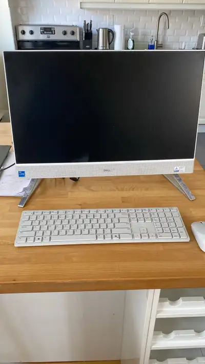 Dell Inspiron 24 5420 All-in-0ne, View more