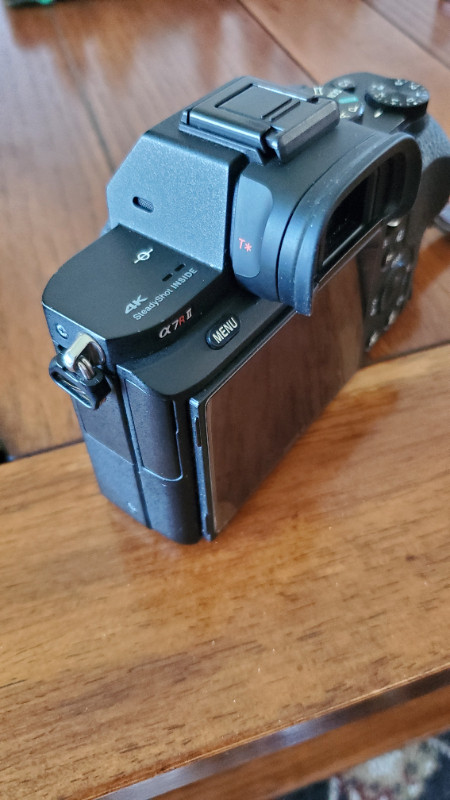Sony A7R 11 f1.8 camera in Cameras & Camcorders in Kingston - Image 2