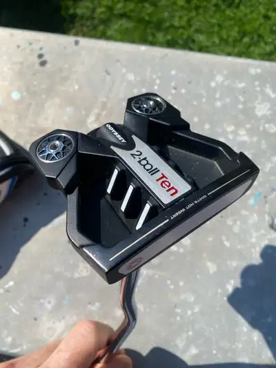 White hot face insert. Barely used, in great condition.