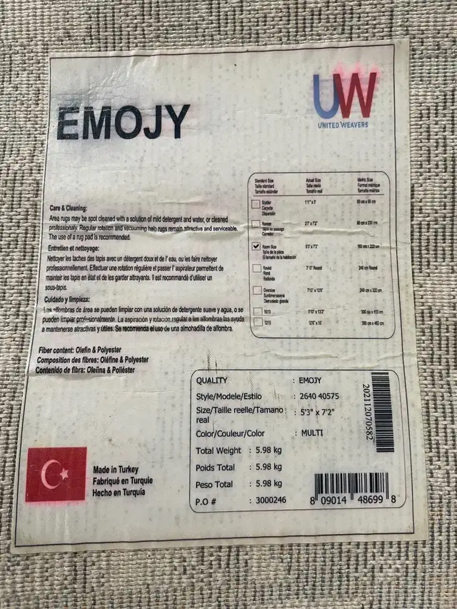 Beautiful Area Rug in Rugs, Carpets & Runners in Markham / York Region - Image 5