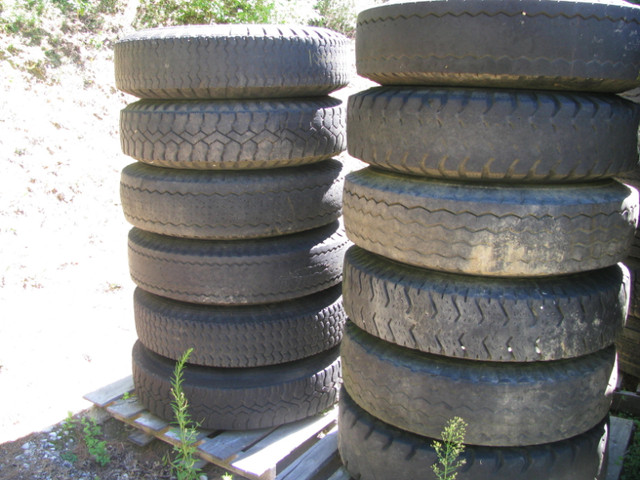 heavy trailer/wagon tires 10;00 x 20 in Heavy Equipment Parts & Accessories in Stratford - Image 3