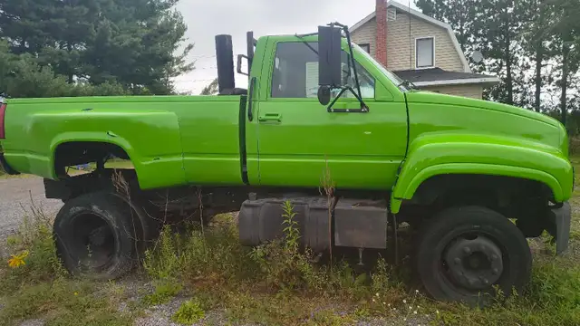 GMC TopKick549321773543608323