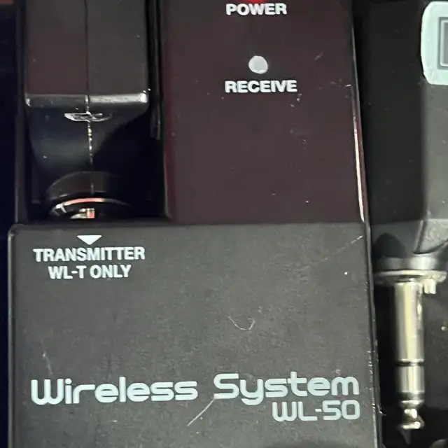 all pedals are wireless plus rechargeable Pedalboard and more  in Guitars in Ottawa - Image 5
