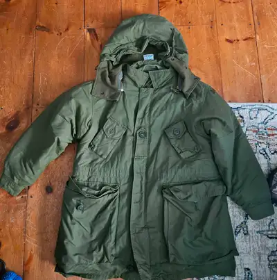 Canadian Armed Forces Surplus Artic Parka W/ Liner, View more