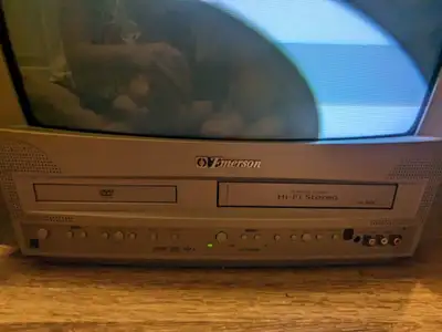 Emerson DVD VCR CRT Gaming TV 19inch Ewc19t4, View more