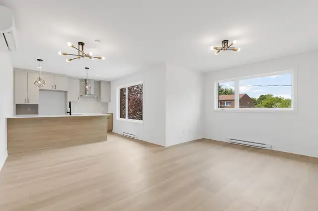 New elegant 3 bdr apartment