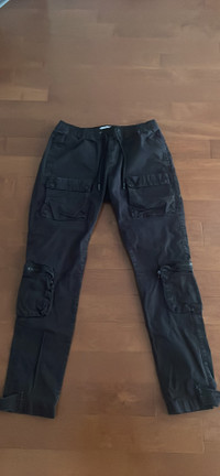 Kuwallatee black Utility/Cargo pants