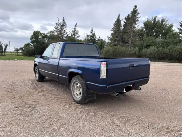 Chevrolet c1500566535370185134084