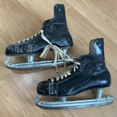 Vintage Daoust Allstar Men’s Hockey Skates, View more