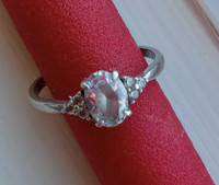 925 Sterling and Cubic Zirconia Ring size 7