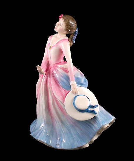Royal Doulton 'Barbara' HN 3441 Limited Edition Signed Figurine in Arts & Collectibles in Markham / York Region - Image 2