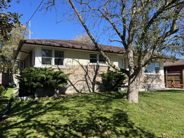 2 bedroom basement Apartment for Rent