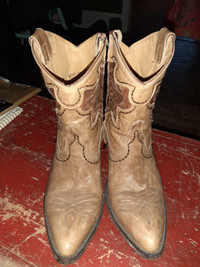 Women's Old Gringo Cowboy Boots