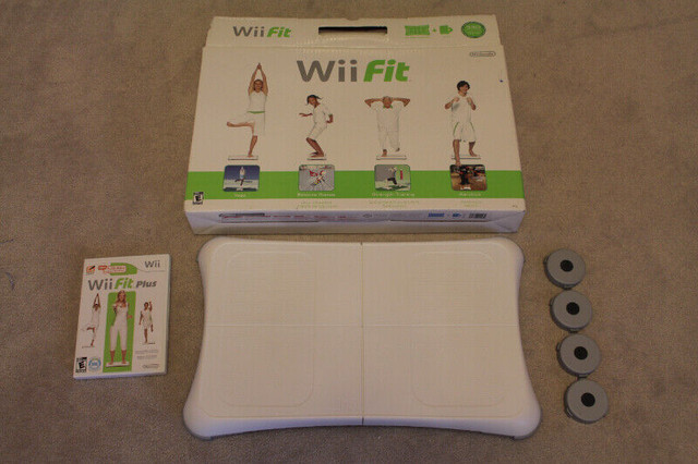 Nintendo Wii Fit Plus Game w Fitness Board in Nintendo Wii in Oshawa / Durham Region
