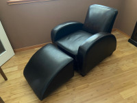 Leather "Retro" chair and ottoman, as new!