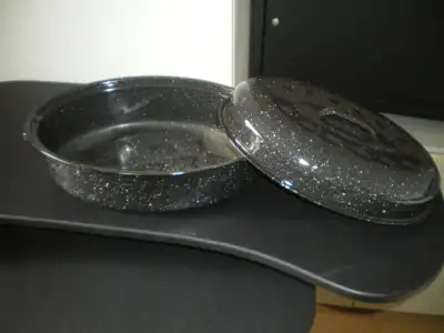 Rotissoire neuve, View more