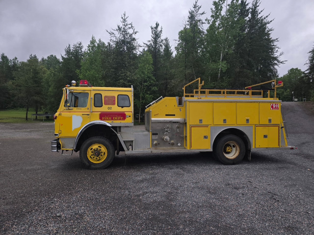 Fire Truck 1979 International in Cars & Trucks in North Bay