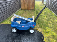 Little Tikes Deluxe Wagon (with new umbrella)