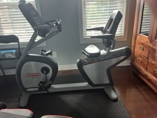 Recumbent bike in Exercise Equipment in Ottawa - Image 3