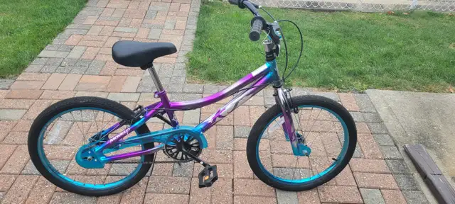 Movelo 20 inch Girl's bike in Kids in Cornwall - Image 2