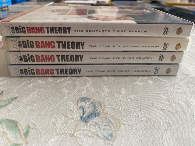 The Big Bang Theory dvd collection for sale  dans CD, DVD et Blu-ray  à Ville de Montréal - Image 3