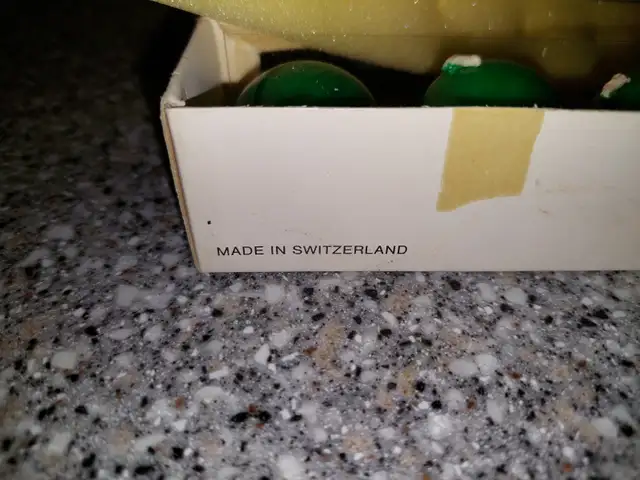 Vintage round decorative candles (6 in total) in Home Décor & Accents in Markham / York Region - Image 5