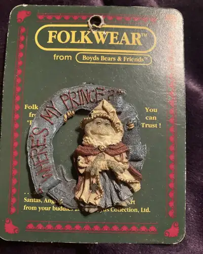 Bought Brand new on card Pin or brooch Many years ago Know a frog lover ? Very fun!! ‘Where’s my pri...