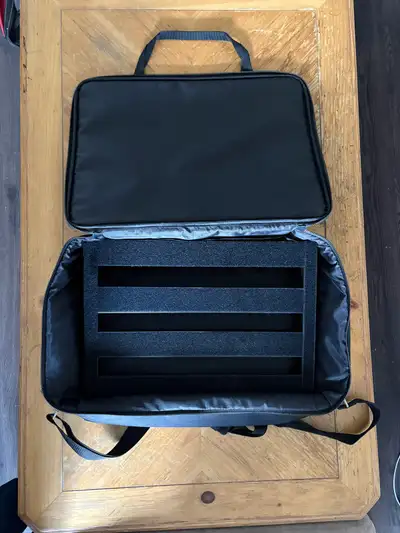 Pedaltrain Classic Jr., View more