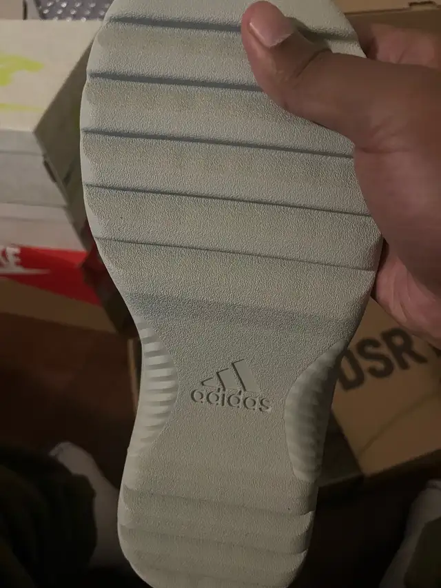 Yeezy 750 boots salt size 11  in Men's in Oshawa / Durham Region - Image 3