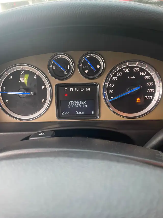 2012 Escalade Platinum551125938162913286