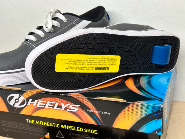 NEW in Box. Heelys GR8 Pro Wheeled Shoes Sz 11 in Men's Shoes in City of Toronto - Image 3