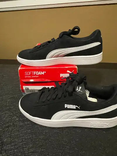 New Youth Size 5C Puma Smash 2, View more