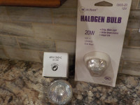 Hallogen GU4 base bulbs