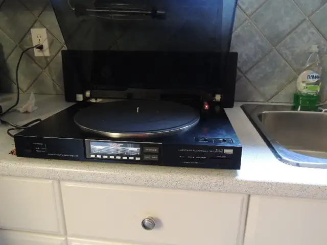 Sansui P-L75 Computerized Full Auto DD Turntable in Stereo Systems & Home Theatre in Mississauga / Peel Region - Image 2