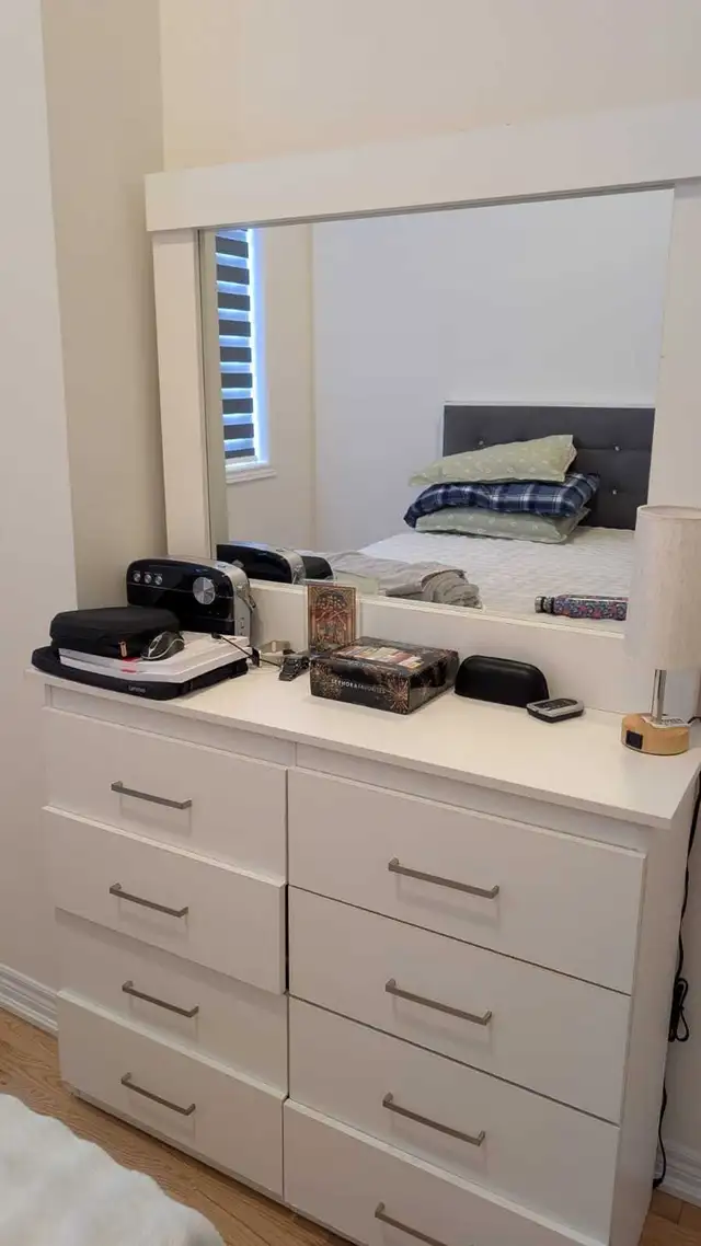 Private Room For Rent in Pickering in Room Rentals & Roommates in Oshawa / Durham Region - Image 8