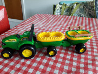 Toy John Deere Hayride Tractor
