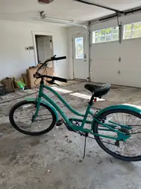 Lady’s bike barely used