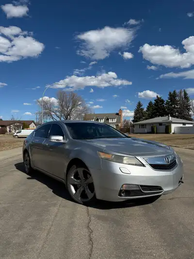 Selling my 2012 Acura TL 3.7L V6 AWD. Tech package and fully loaded. Active Status and no accodents....