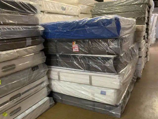 Wonderful Queen Double and Single used mattresses and box s in Beds & Mattresses in Delta/Surrey/Langley - Image 9