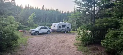 Condition A1. Impeccable. Pneus 2024. Essieu 2024. Pompe à eau 2024. 2 Bunk beds. Lit double. Beauco...