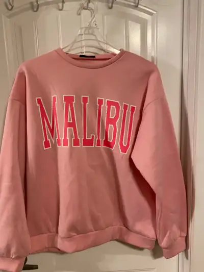 New medium Malibu sweater size medium , View more