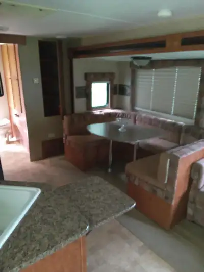 Trailer is in good condition just seniors don’t have the energy to go to trailer park anymore!! Trai...