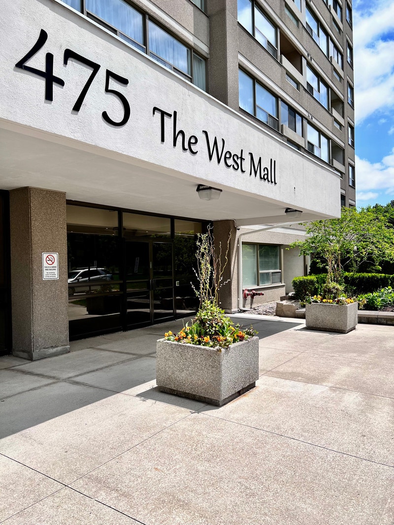 Available August 1st Room for Rent In Etobicoke Room Rentals