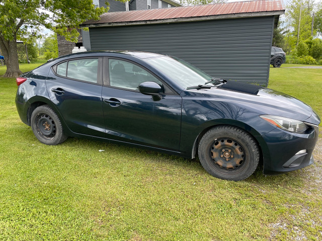 2015 Mazda 3 in Cars & Trucks in Kingston - Image 3