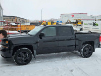 2018 Chevrolet Silverado 1500 - 4x4 - price reduced!