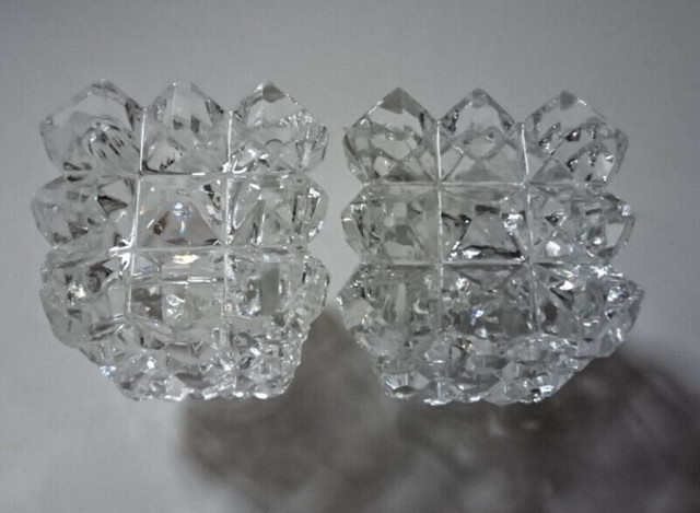 Vintage Crystal Salt & Pepper Shakers with Sterling Silver Lids in Arts & Collectibles in Oshawa / Durham Region - Image 3