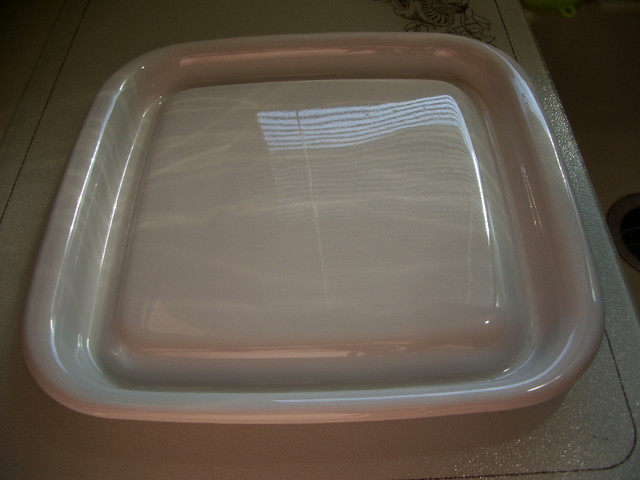 Corning Microwave Browning Tray model MW-2 - Reduced in Kitchen & Dining Wares in Hamilton - Image 2