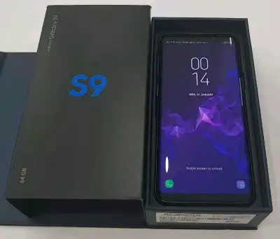 Samsung Galaxy S9 /64 GB plus external memory .in great shape . Works perfect. Comes with case Askin...